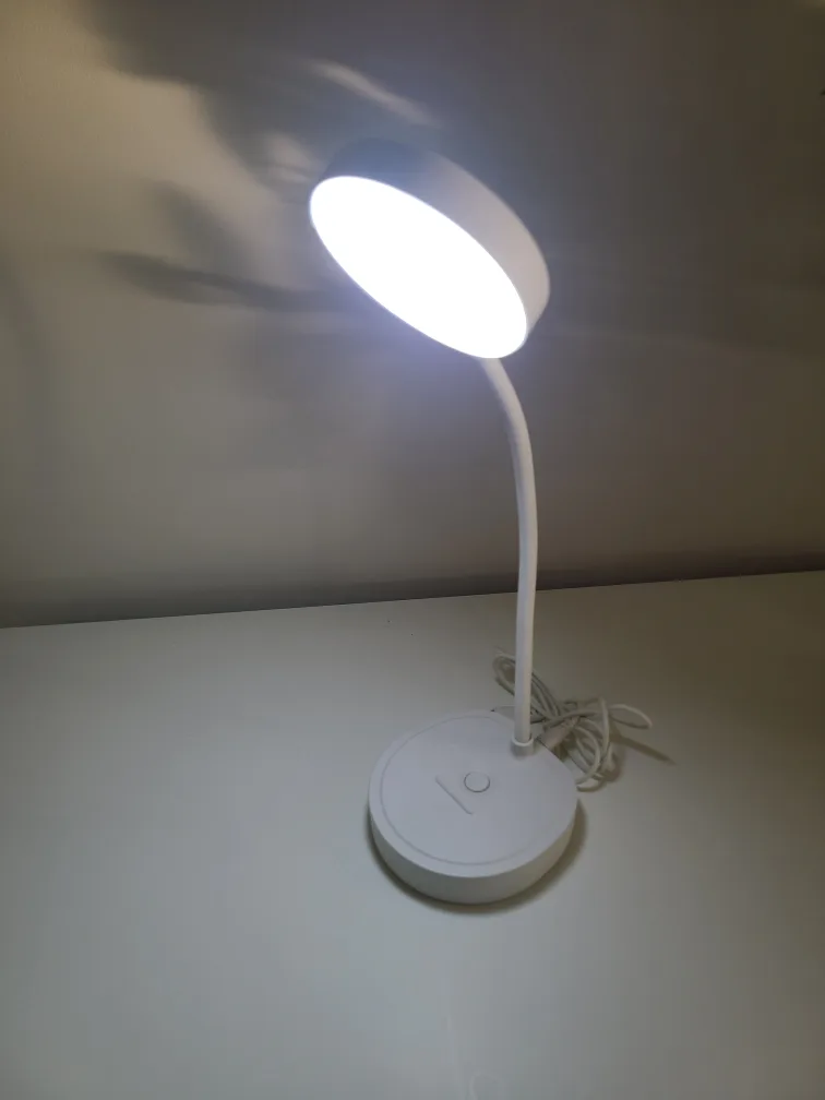 Cordless White Desk Lamp image indicator(2)