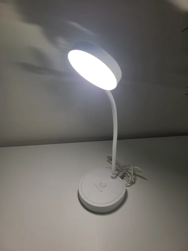 Cordless White Desk Lamp image indicator(3)