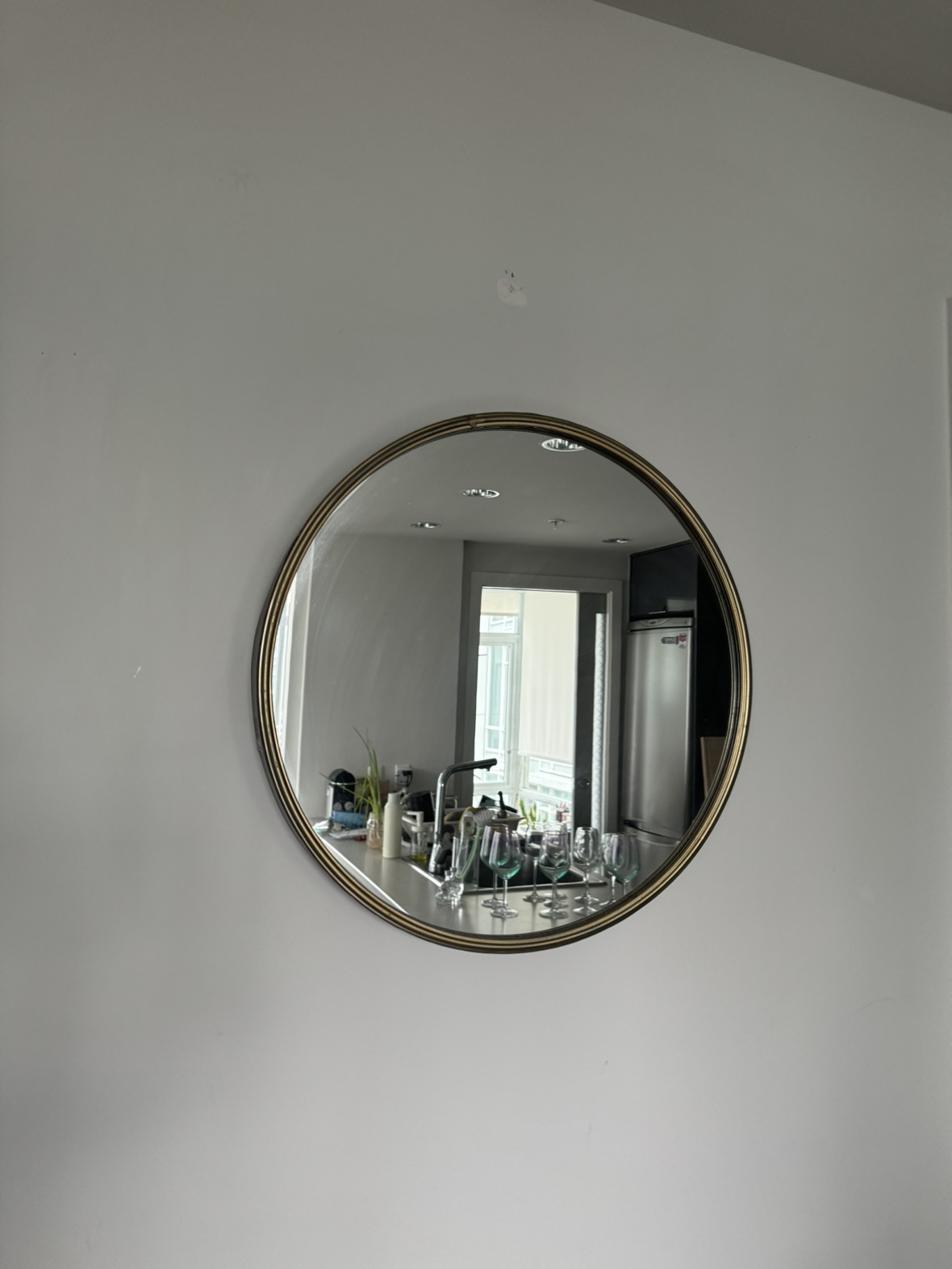 Round Gold Mirror