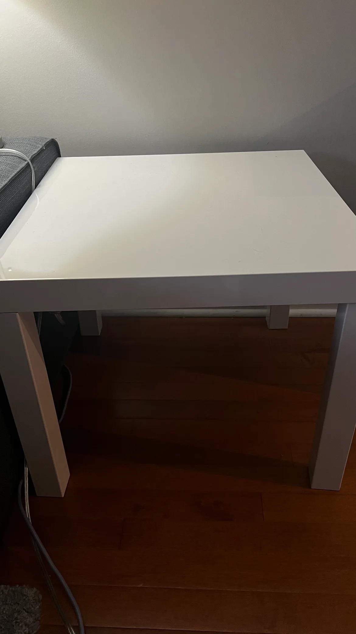 White Coffee Table thumbnail