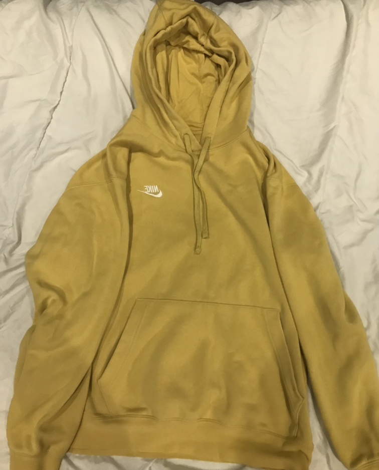 Like new Large Nike Yellow Hoodie