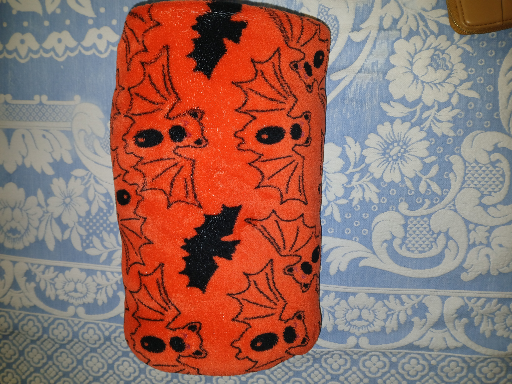 Bat Throw Blanket - photo 2