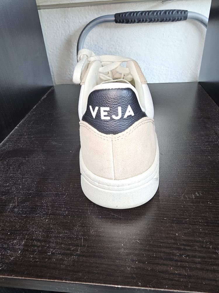 VEJA Sneakers - photo 2