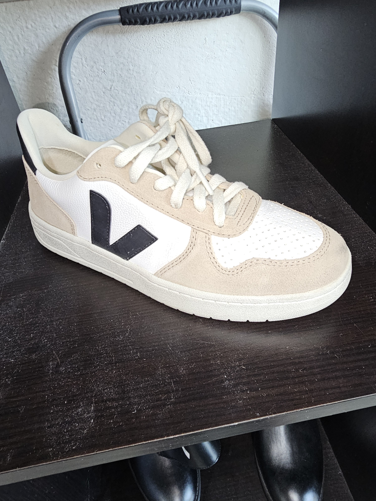 VEJA Sneakers - photo 3