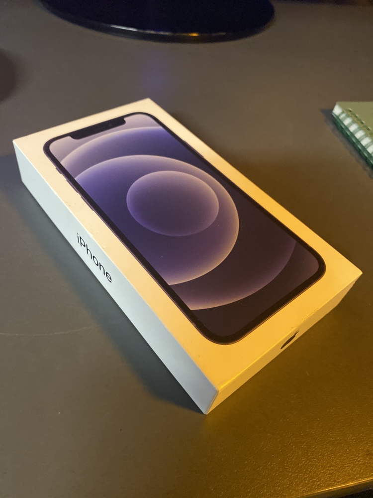 iPhone 12