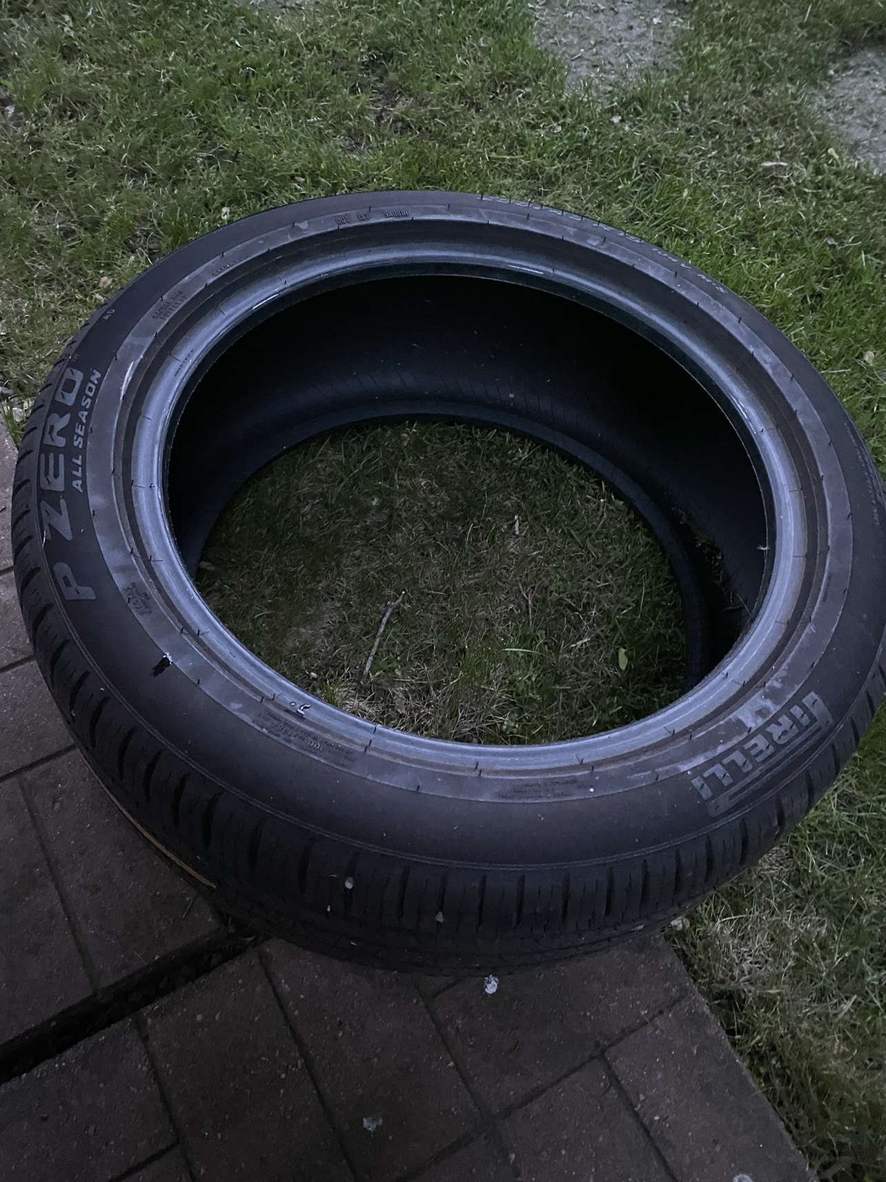 Pirelli P-ZERO 255/45/19 - photo 2