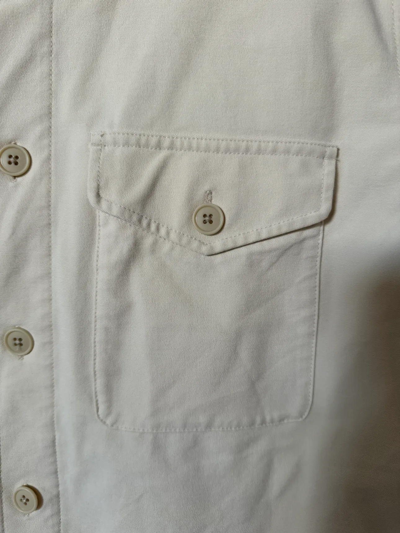 Uniqlo Ivory Long Sleeve Button Up Shirt - Men’s image indicator(3)