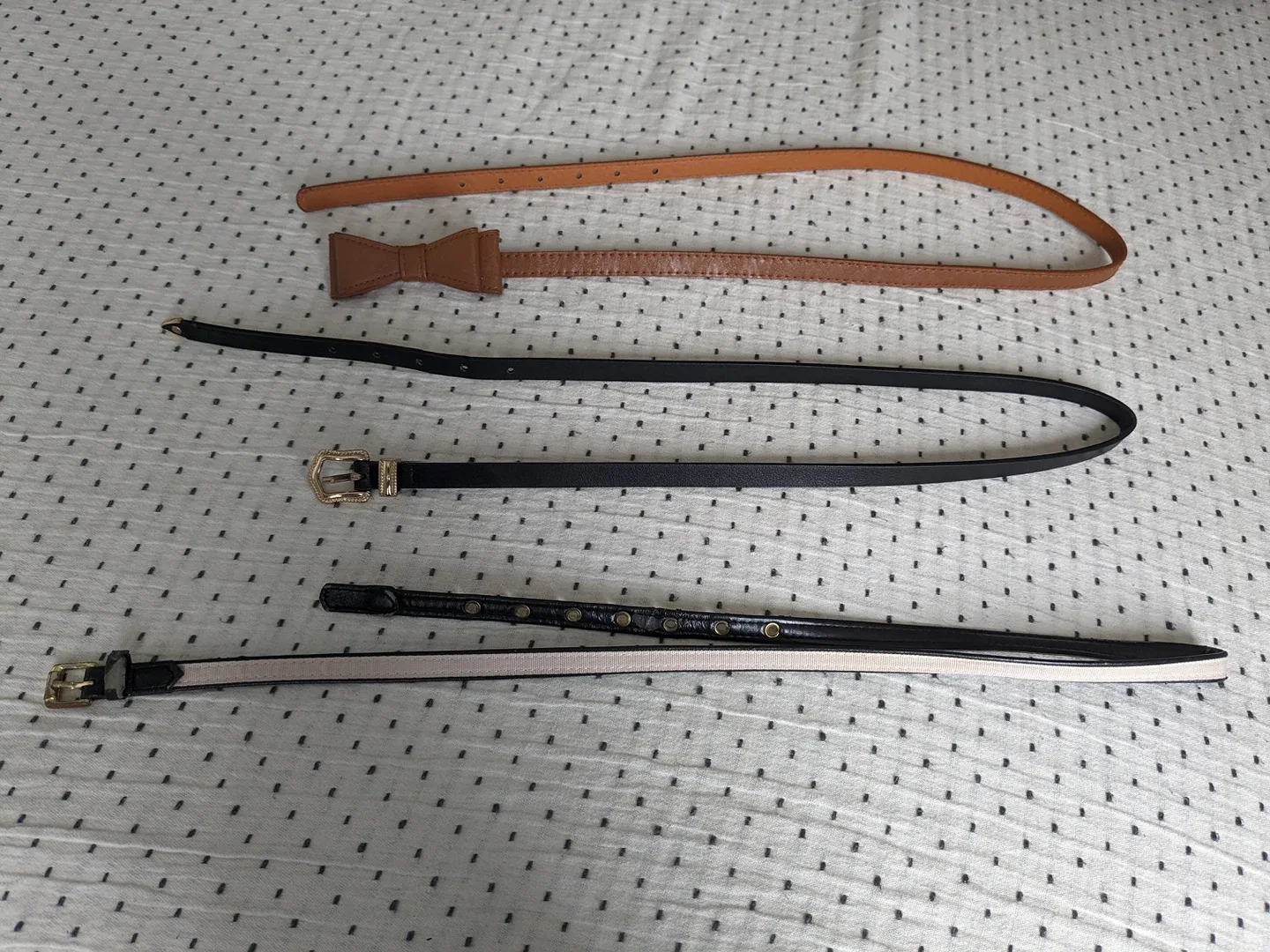 Women's belts thumbnail