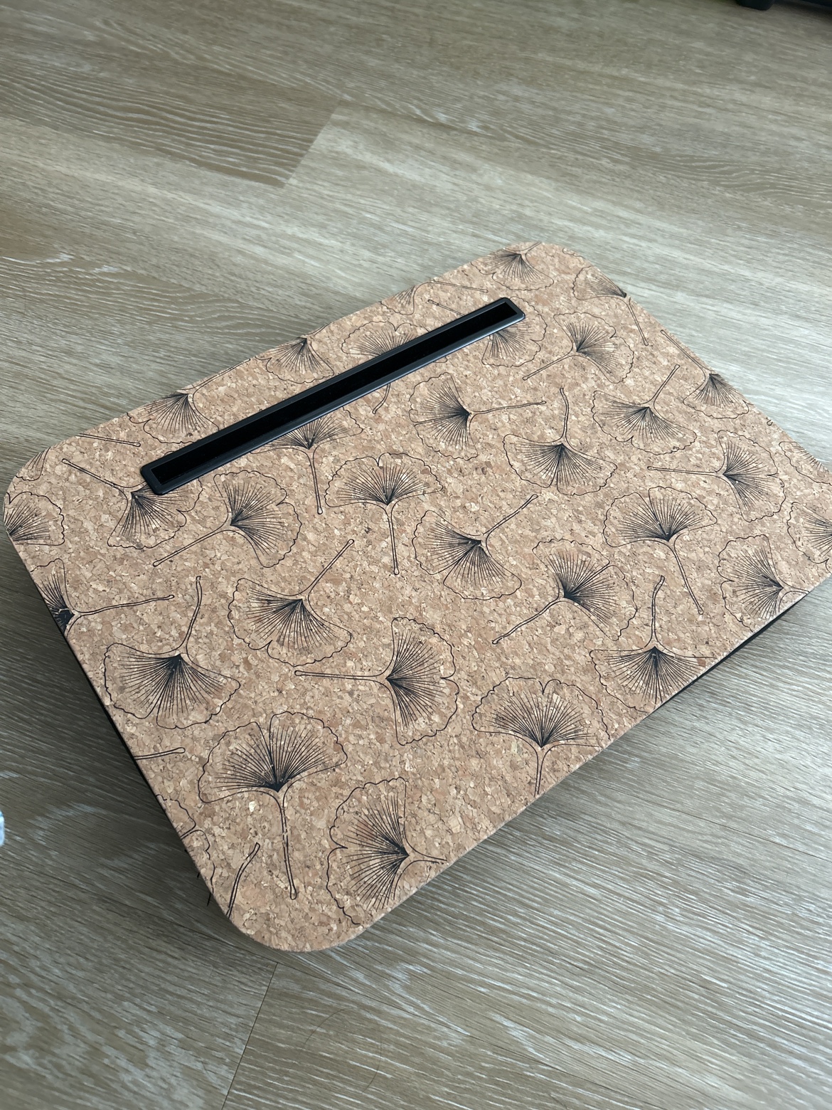 Lapdesk