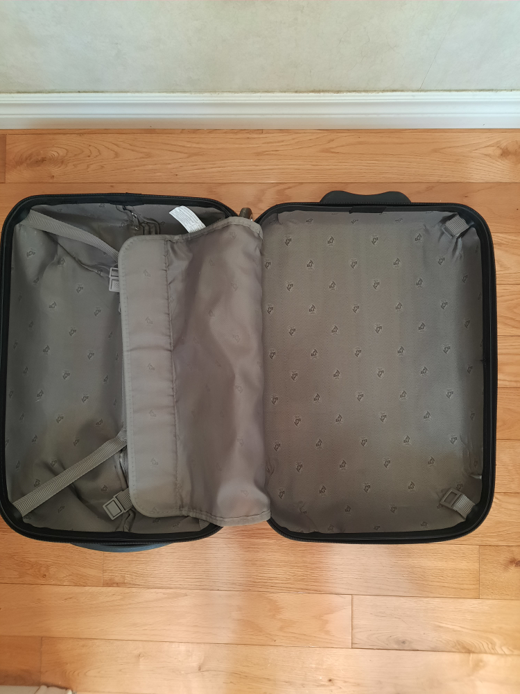 Heys carry-on luggage - photo 3