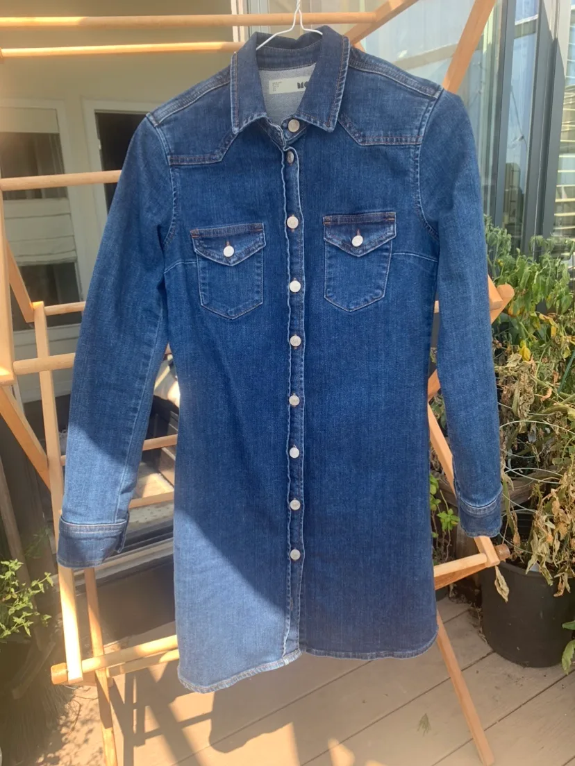 Topshop Moto Denim Dress EUC size 4 image indicator(5)