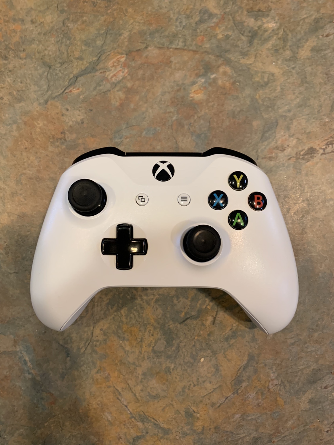Xbox One S - photo 5
