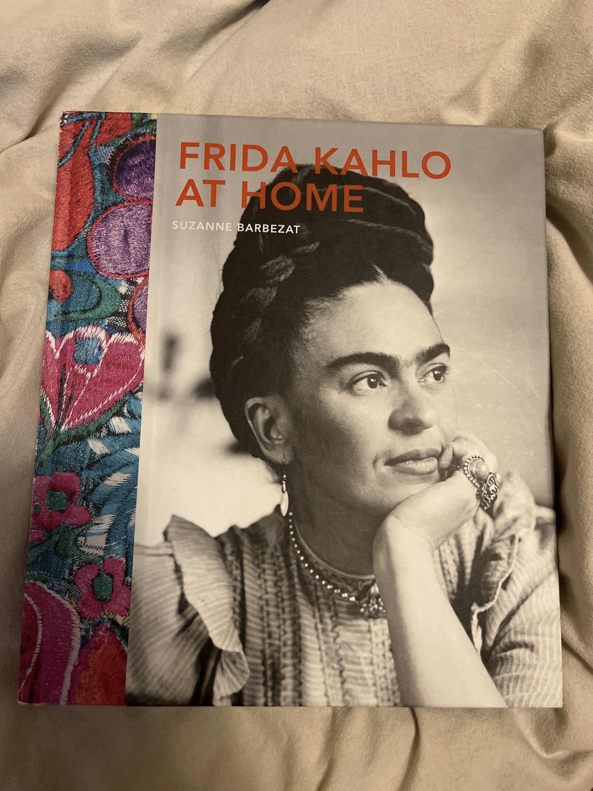 Frida Kahlo At Home by Suzanne Barbezat #Freecycle