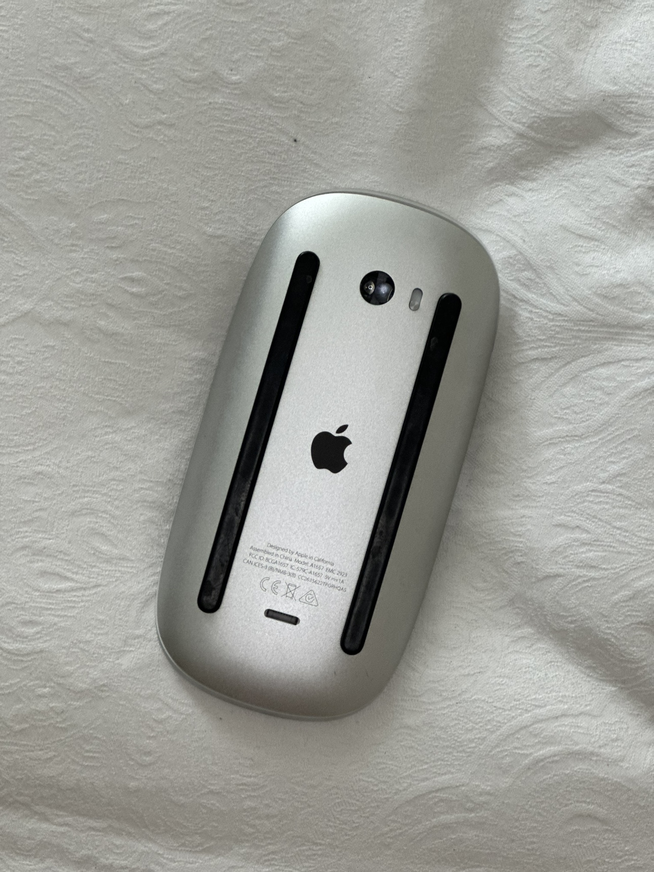 Apple Magic Mouse - photo 4