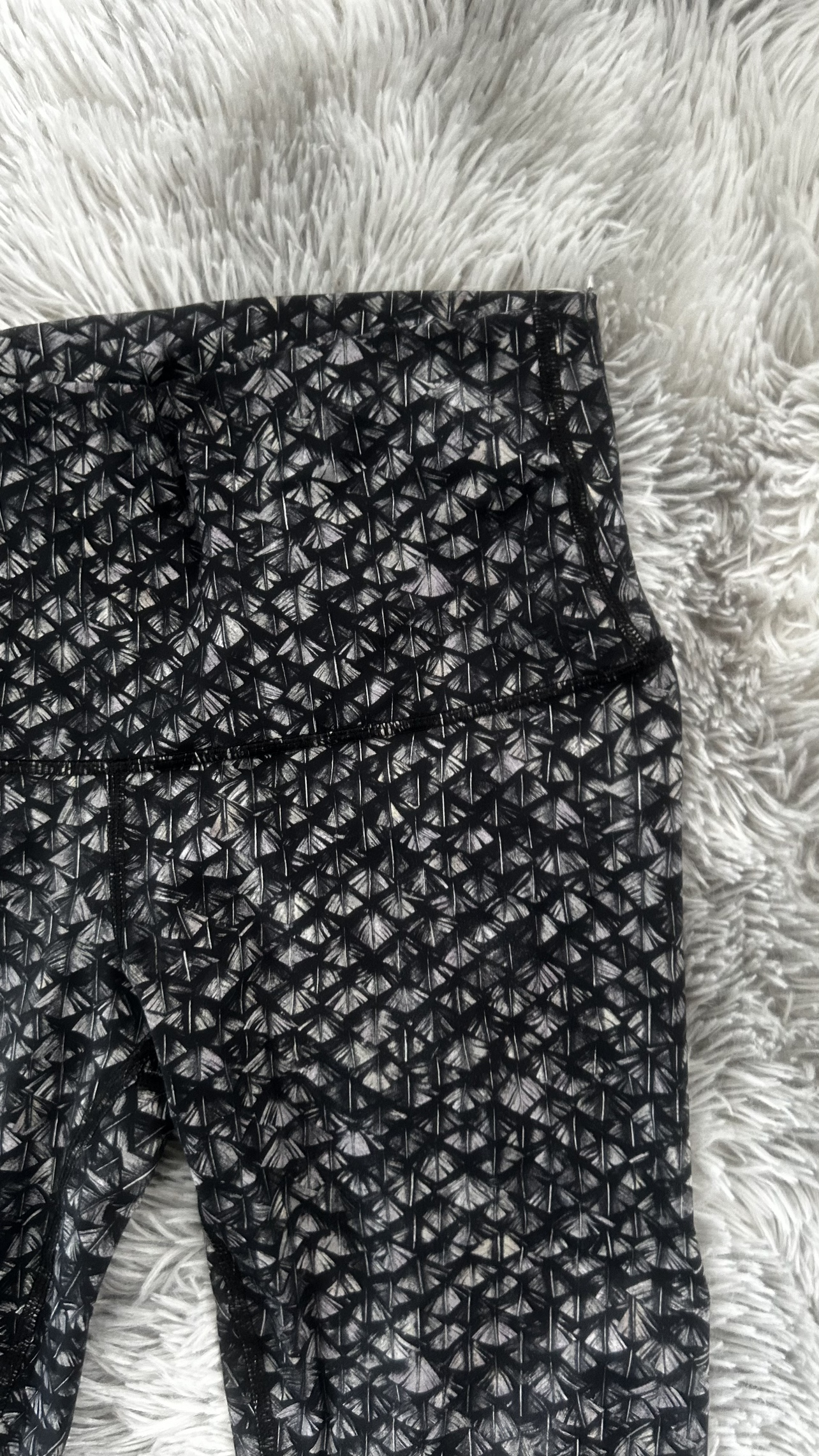Lululemon Black Leggings - photo 4