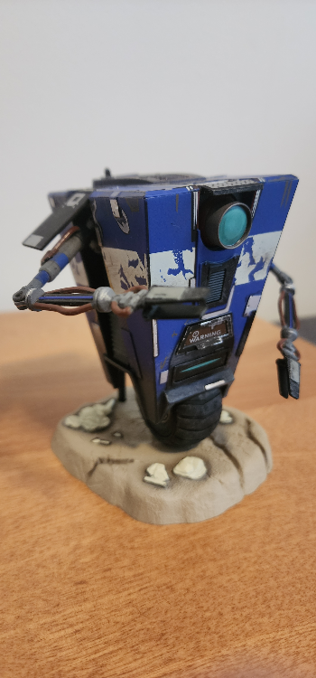 BORDERLANDS Claptrap Figure