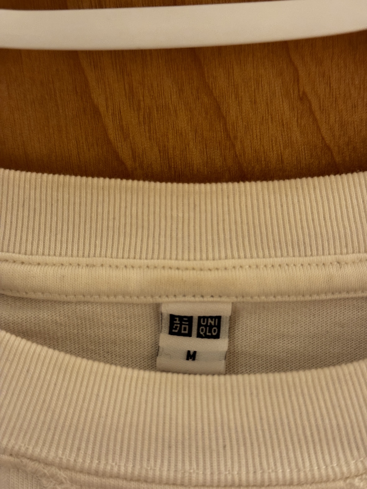 Uniqlo Oversized 3/4 Sleeve T-Shirt - photo 5