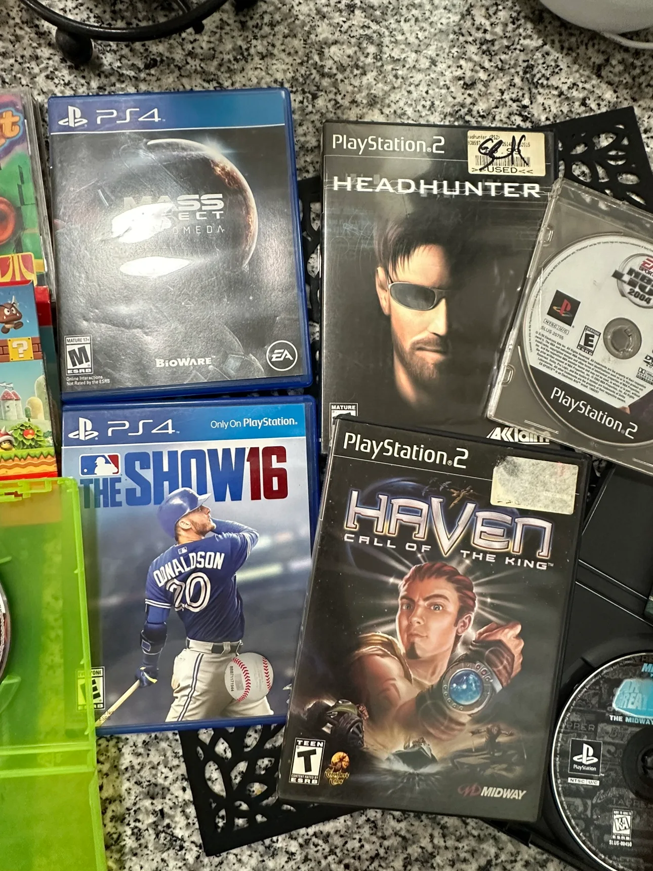 Video Game Lot XB / PS3 4 image indicator(3)