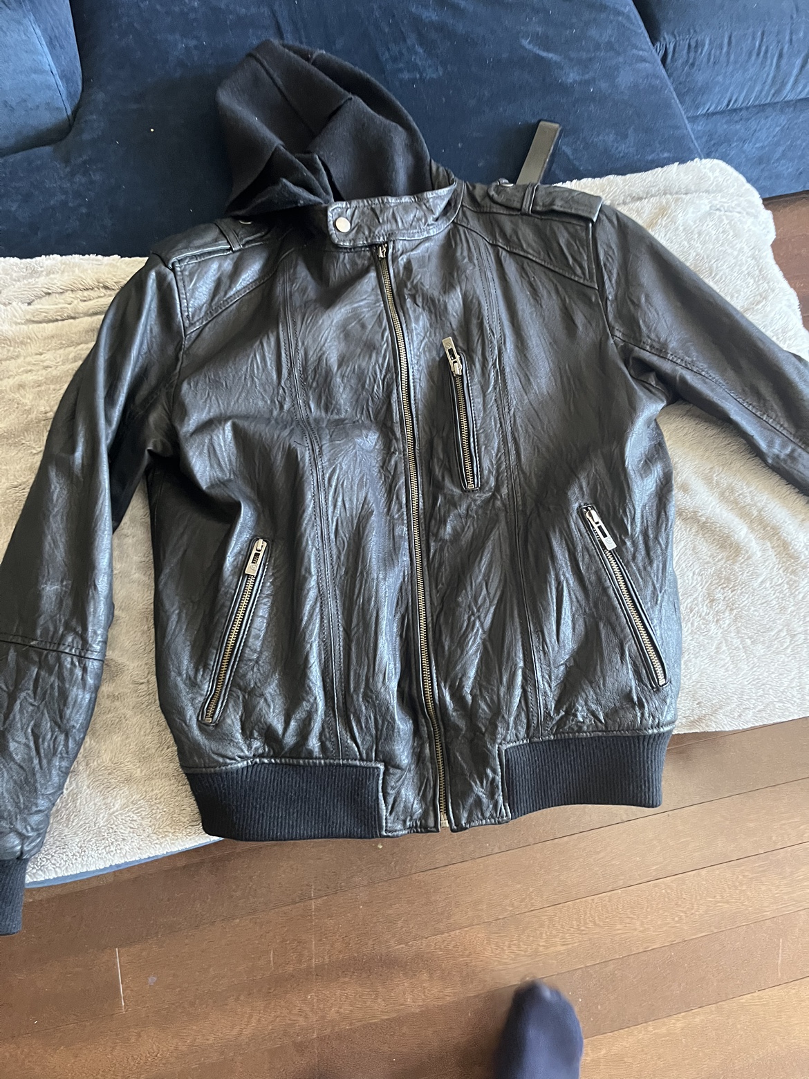 Danier Leather Jacket - photo 2