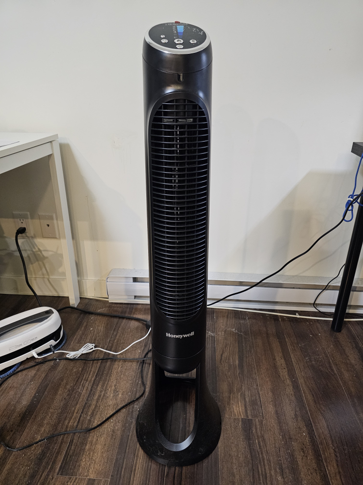 Honeywell Quiet Set 8 speed Tower Fan