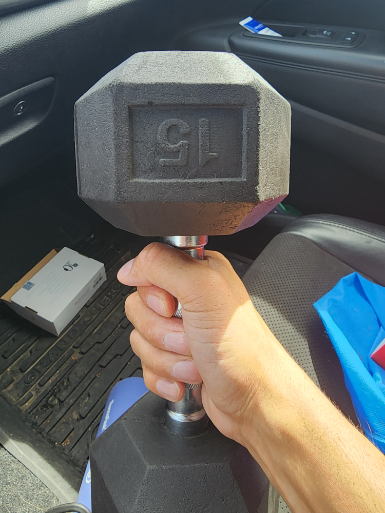 15 lb dumbell 💛