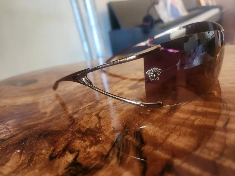 Vintage Versace Sunglassses - Black Purple Blue Gradient image indicator(3)