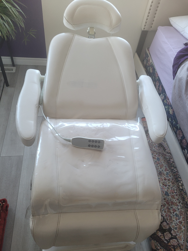 Electric Massage Table - photo 2