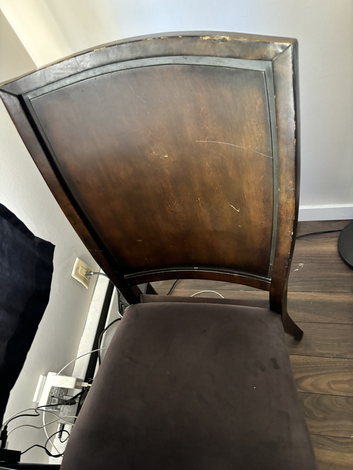 Dining Table and Chair Set