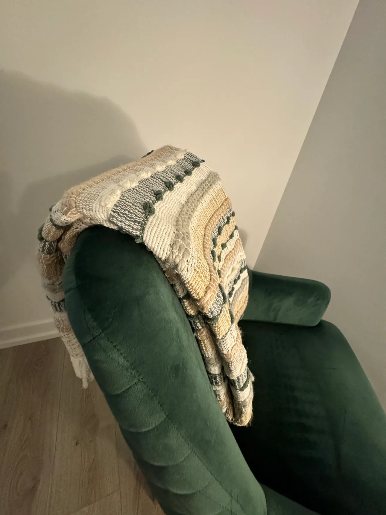Knitted Throw thumbnail