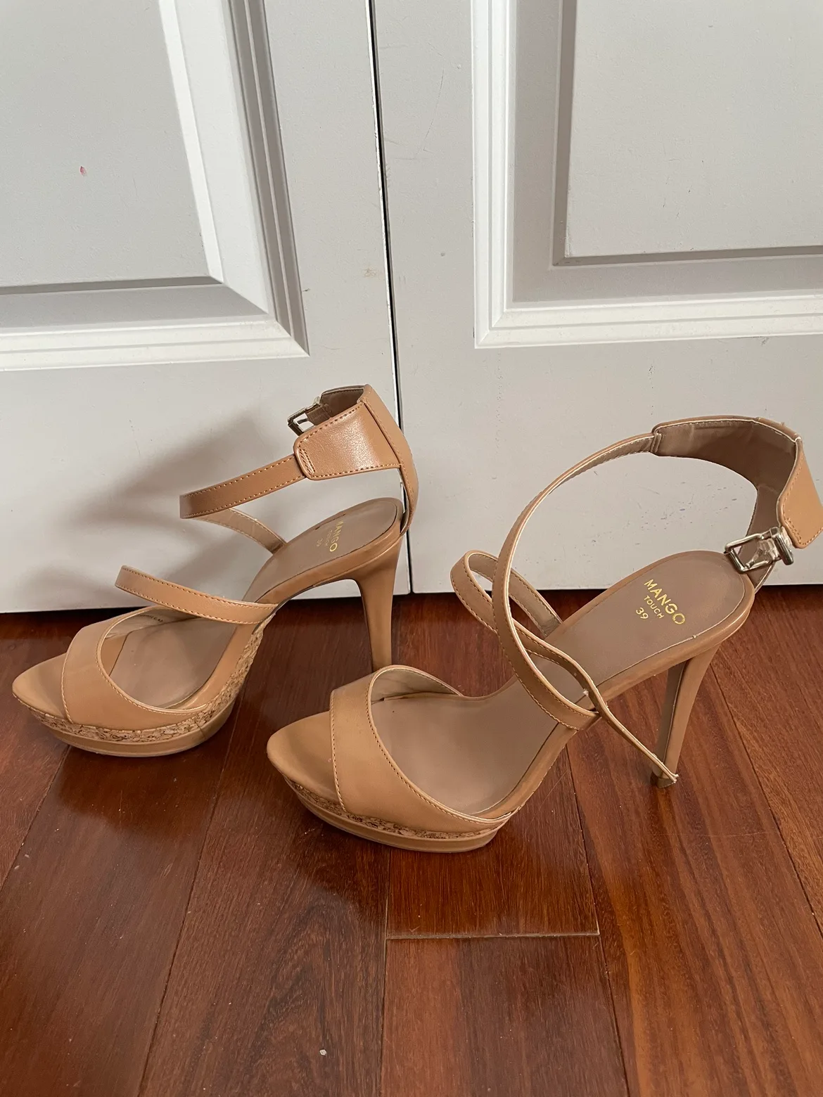 Mango Tan/Beige Platform Heels image indicator(2)
