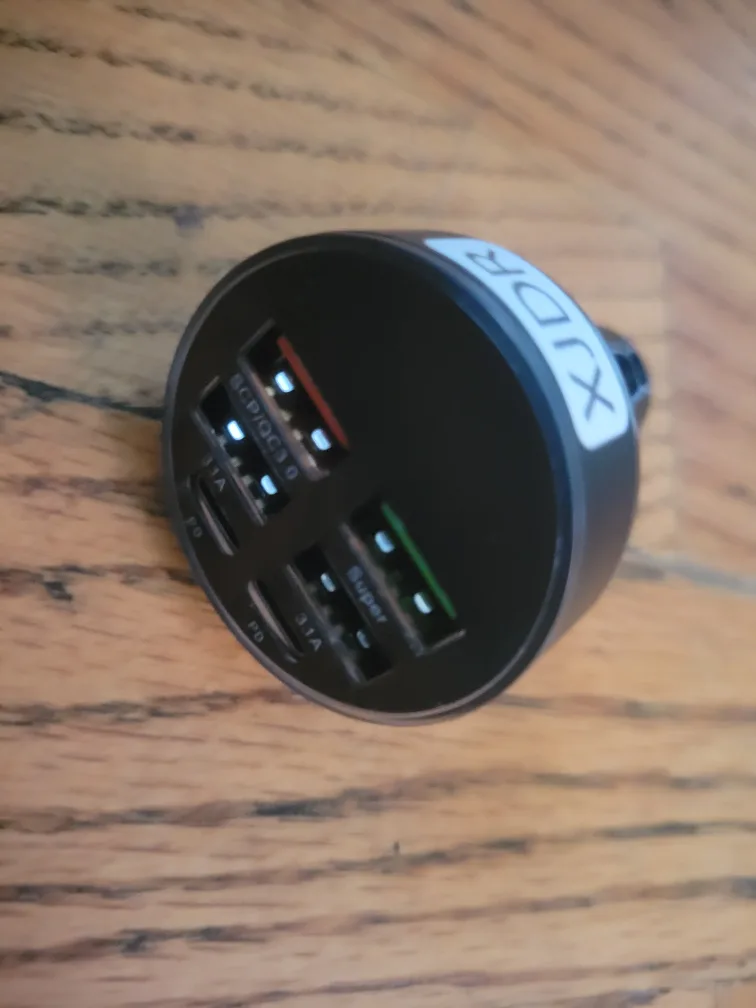 Car Charger image indicator(2)