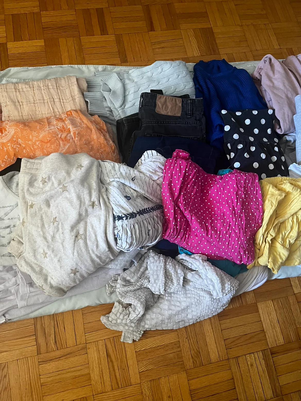 Children Clothing Bundle thumbnail
