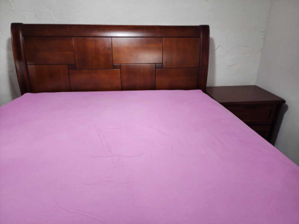 Solid wood queen bedroom set