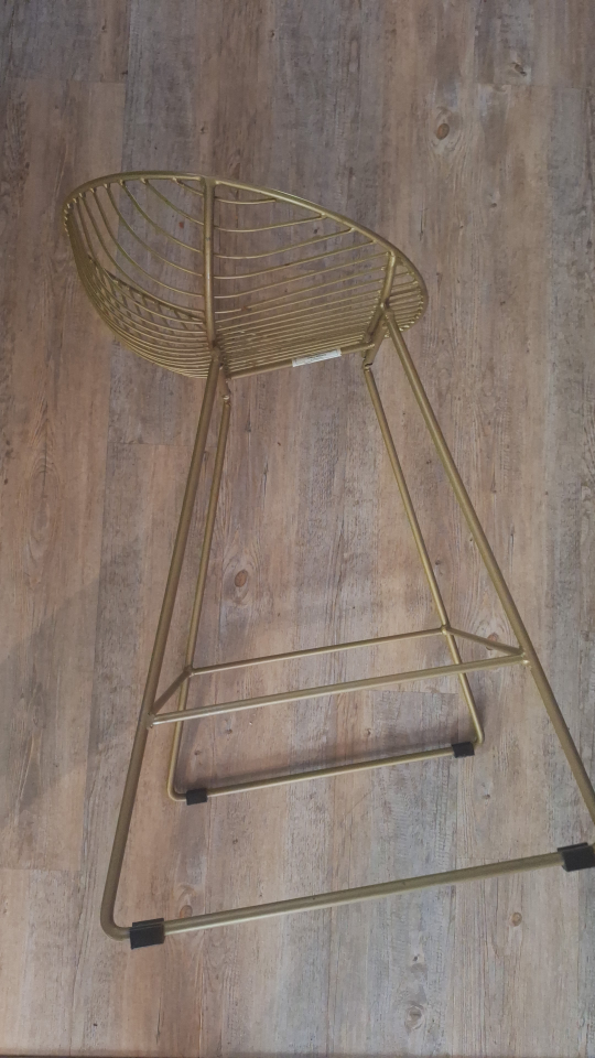 Two bar Stools - photo 3