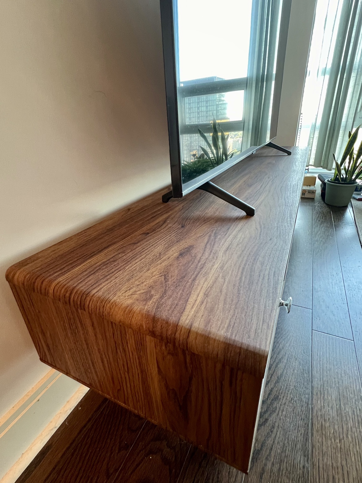 Wayfair Mid-Century TV Stand-Mint Condition - photo 4