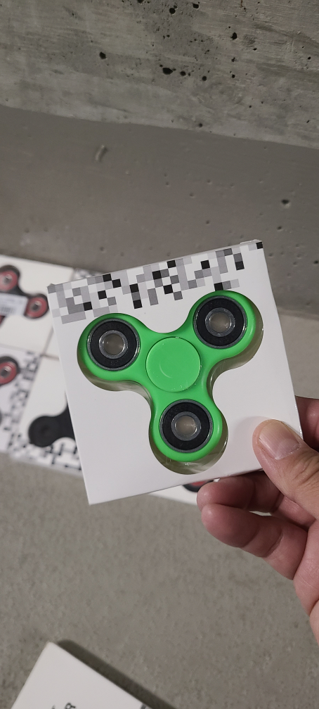 Fidget Spinners - photo 4