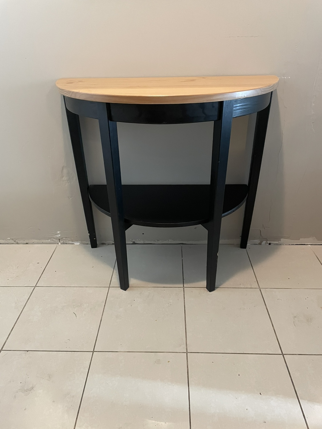 IKEA’s ARKELSTORP Half Moon Table