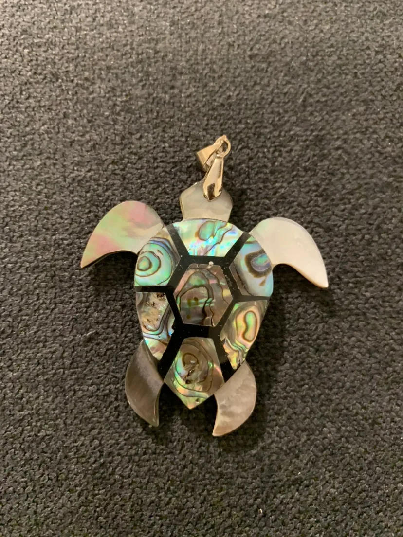 Sea Turtle Pendant thumbnail