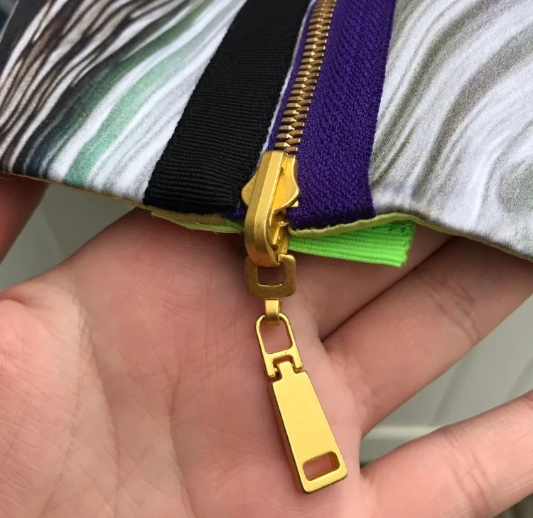 Elie Tahari Multi-Colour Animal Mini Skirt image indicator(4)