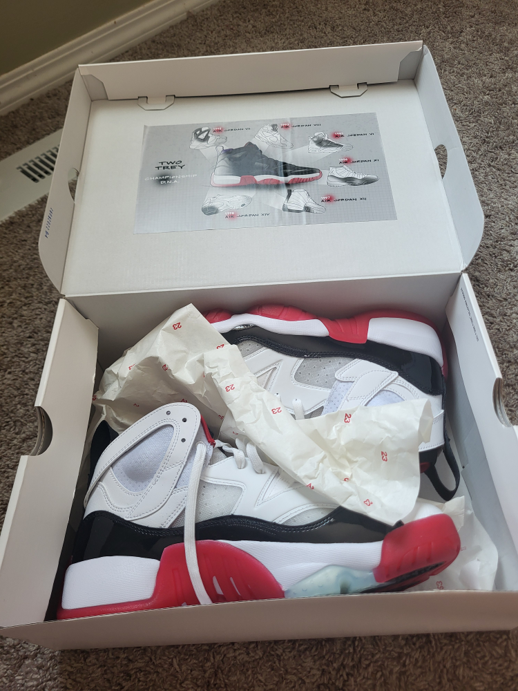 Air Jordan Two Trey