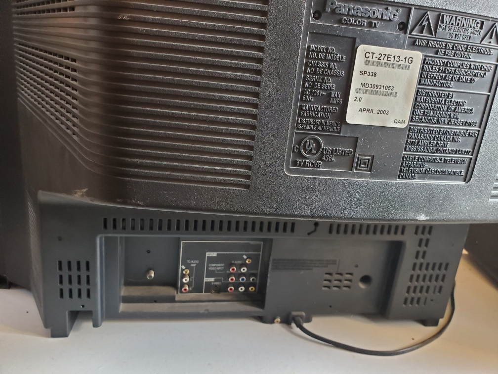 Panasonic 27" TV - photo 2