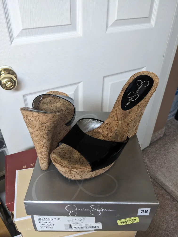 Jessica Simpson Women's Cork Wedges image indicator(2)