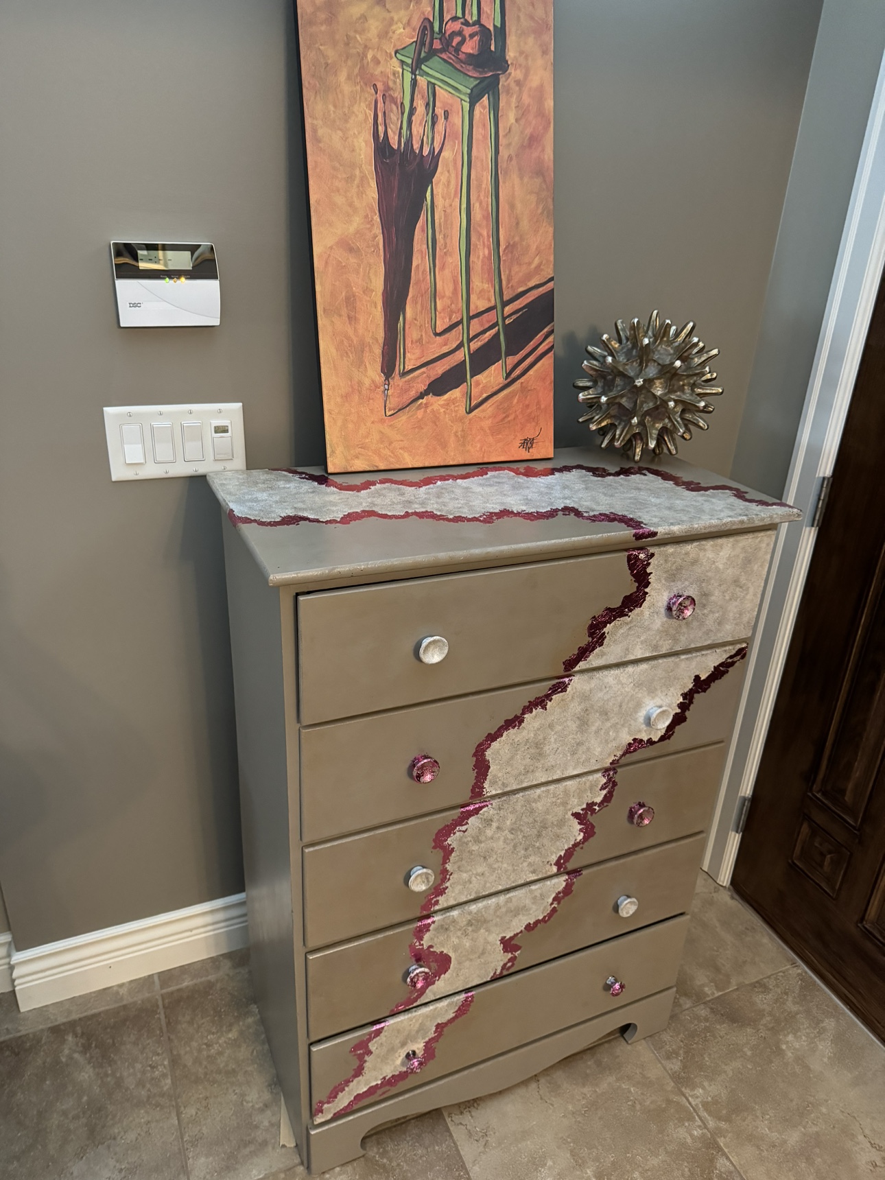 Creatively finished Chest of Drawers - photo 2