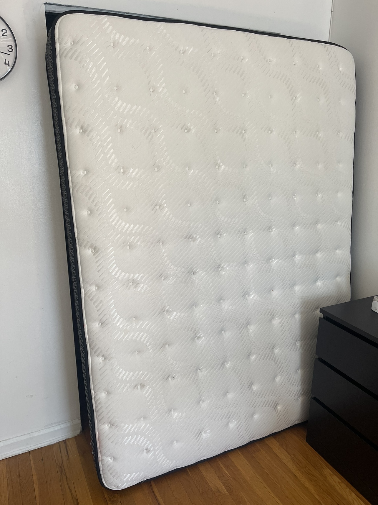 Sealy Queen size Mattress