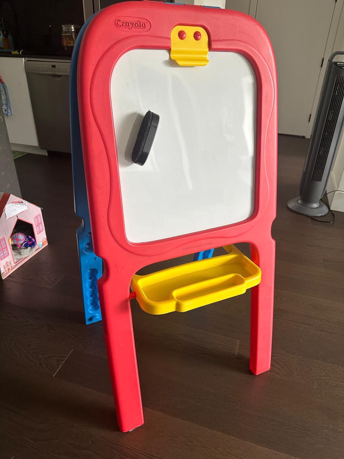 Crayola Double Sided Easel