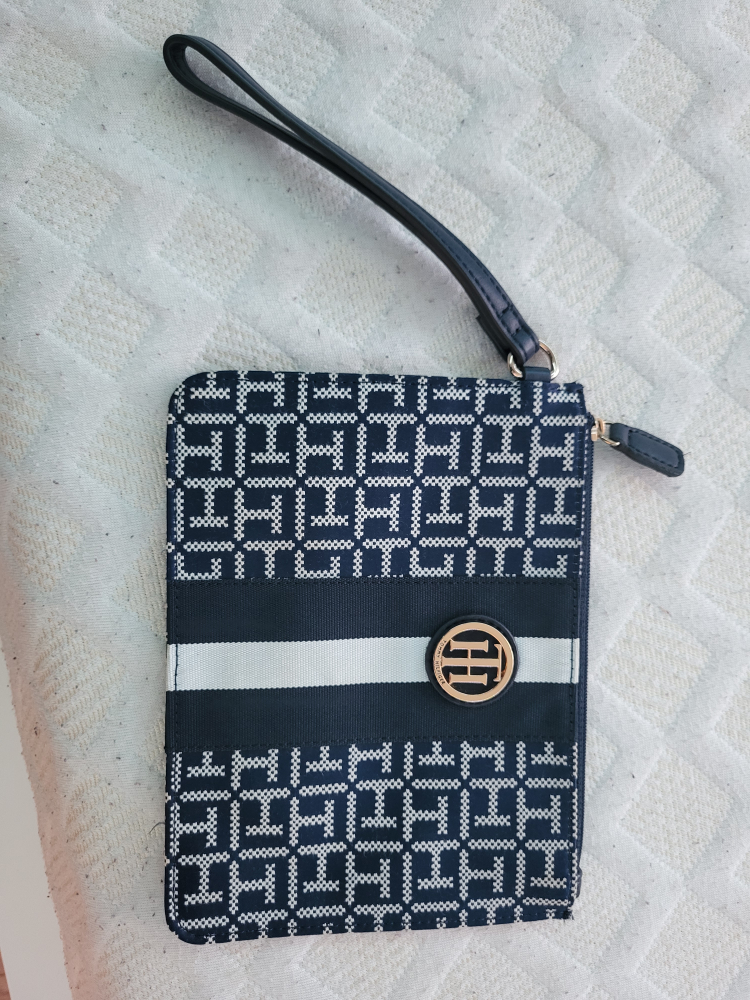Tommy Hilfiger wristlet