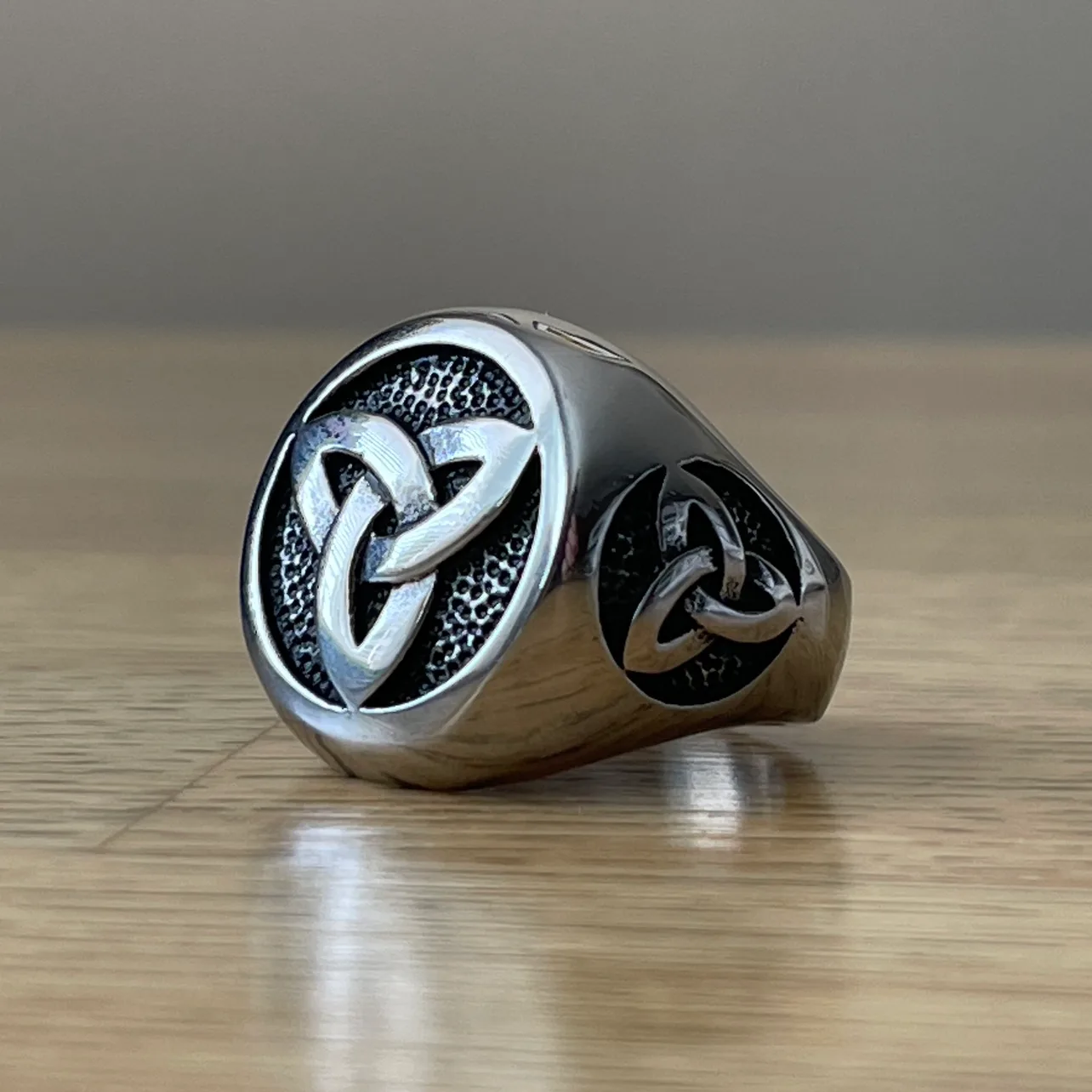 Celtic knot “trinity” Stainless Steel 316 ring (size 11) thumbnail