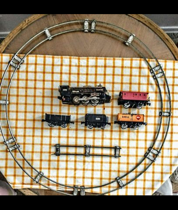 C156 Vintage Japan Litho Complete Train Set