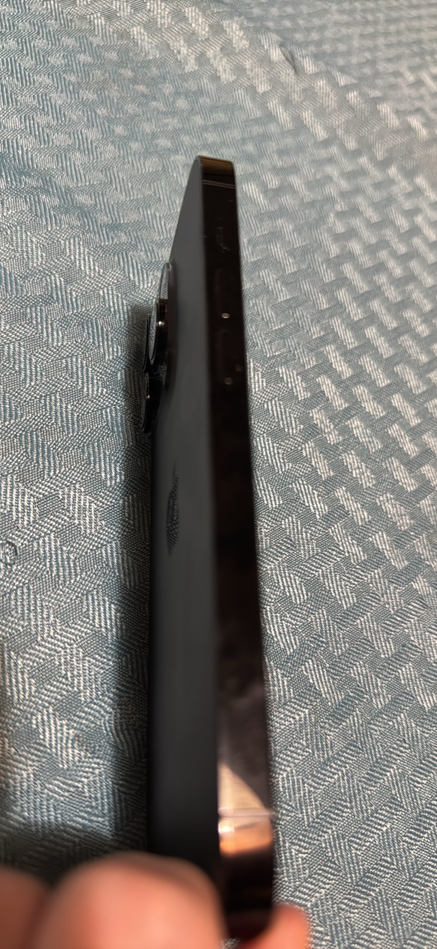 iPhone 14 Pro - photo 2