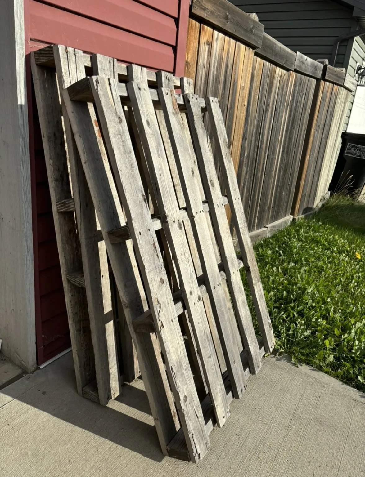 #FREEcycle wooden pallets thumbnail